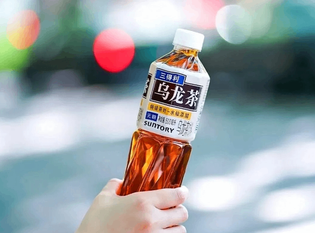 瞄准年轻人的“日常水替”，无糖茶谁能脱颖而出？